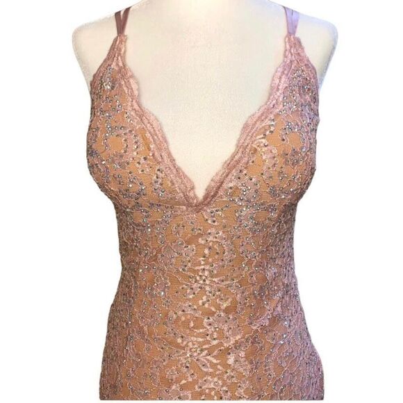 Jovani Blush Pink Embellished Prom Gown Fitted V-Neck Lace Evening Dress 0 - Picture 2 of 10